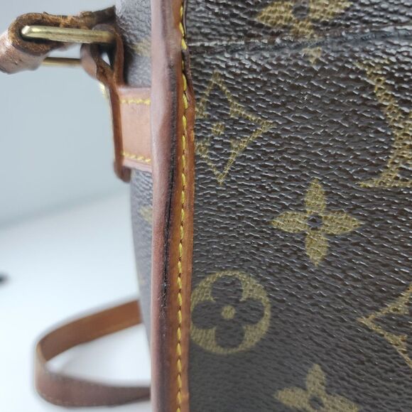 Louis Vuitton Sologne M42250 Monogram Shoulder Crossbody Bag France 2001 Vintage - Picture 11 of 16